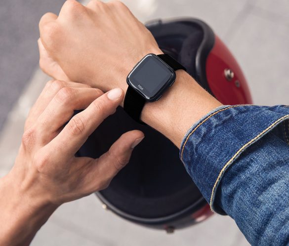 Fitbit Versa cel mai bun smartwatch lansat de Fitbit