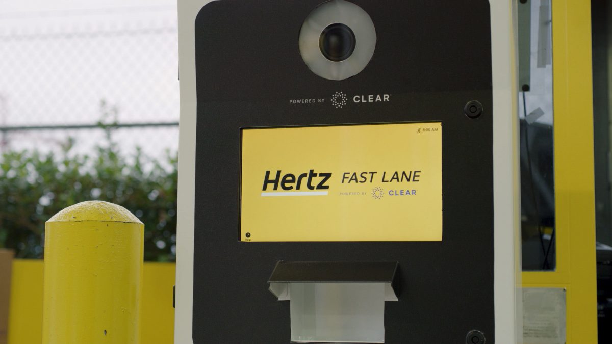 Hertz va folosi scanarea biometrica pentru soferii care inchiriaza vehicule
