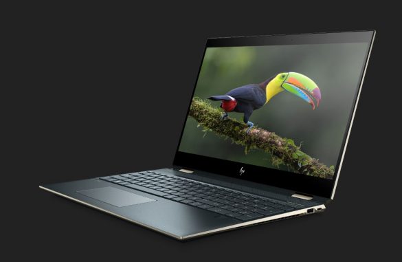Noile modele HP Spectre x360 si HP Envy vor avea ecrane AMOLED