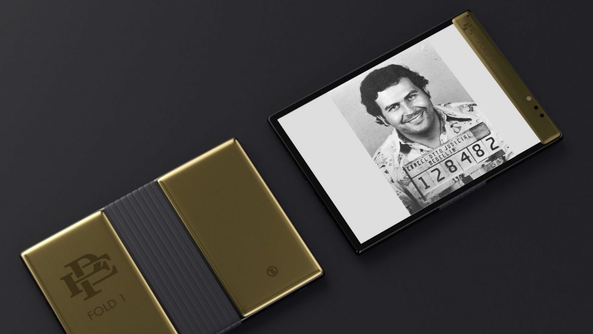 Fratele lui Pablo Escobar a lansat un telefon pliabil la un pret extrem de competitiv