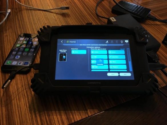 Politia din Scotia a primit gadget-uri care le vor permite sa deblocheze si sa acceseze automat telefoanele suspectilor
