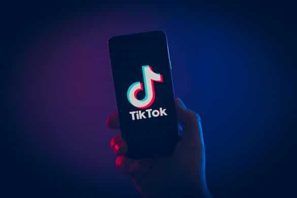 Departamentul Apararii avertizeaza populatia sa nu foloseasca TikTok