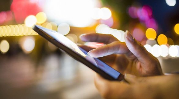 Iata telefonul Samsung care depaseste iPhone ca popularitate in SUA